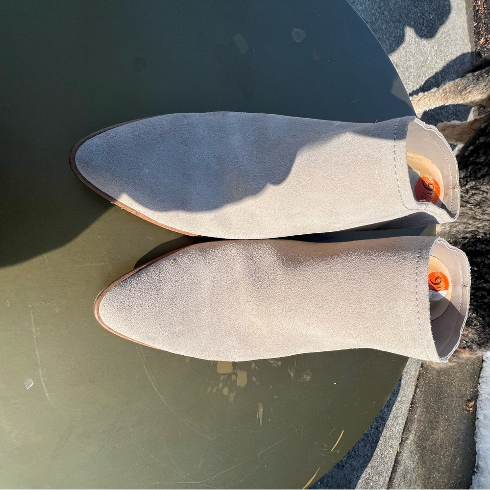 Dolce Vita Men's Light Beige Chukka Boots